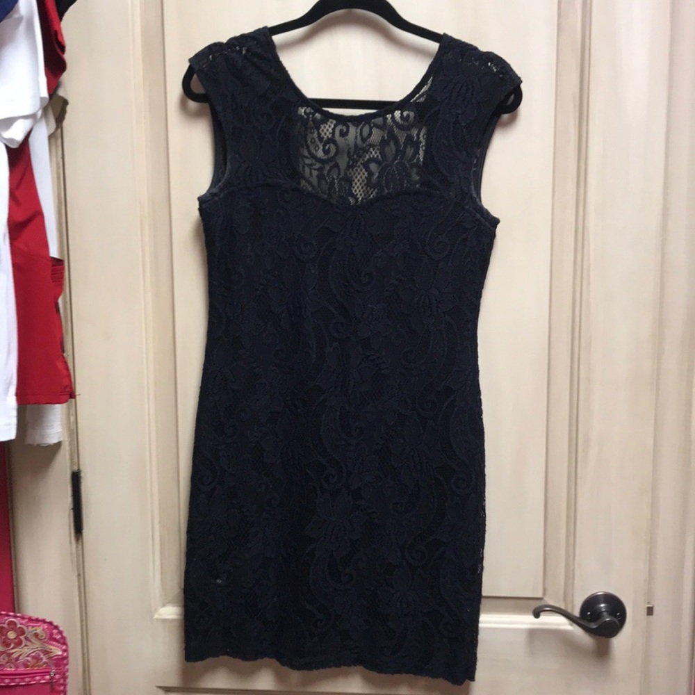 Navy blue lace fitted dress